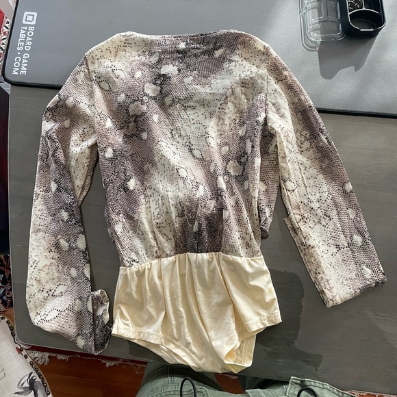 Nastygal bodysuit - Picture 2 of 4